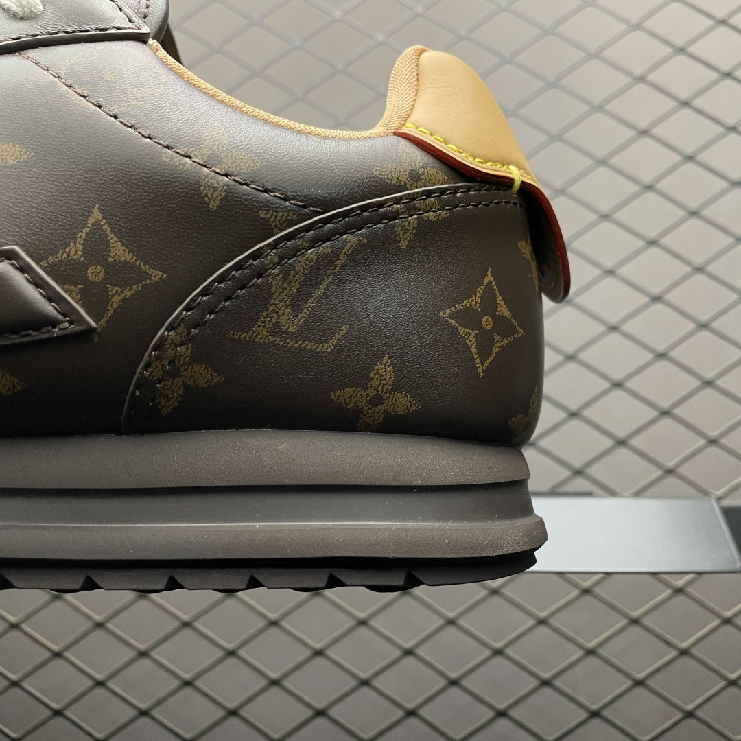 图片[4]-M版纯原 Nigo x Louis Vuitton 路易威登 LV Buttersoft 阿甘鞋 低帮休闲面包鞋 全新订单 高端零售外贸充正专供 原版购入开发 全鞋羊皮 牛皮鞋面 ZP级全套包装 完美楦型 正确卡色 大底TPU 质感媲美原版 细节与原版一致 请注意区分市面通货材 尺码：35 36 37 38 39 40 41 42 43 44 45 46 偏大一码-选品中心