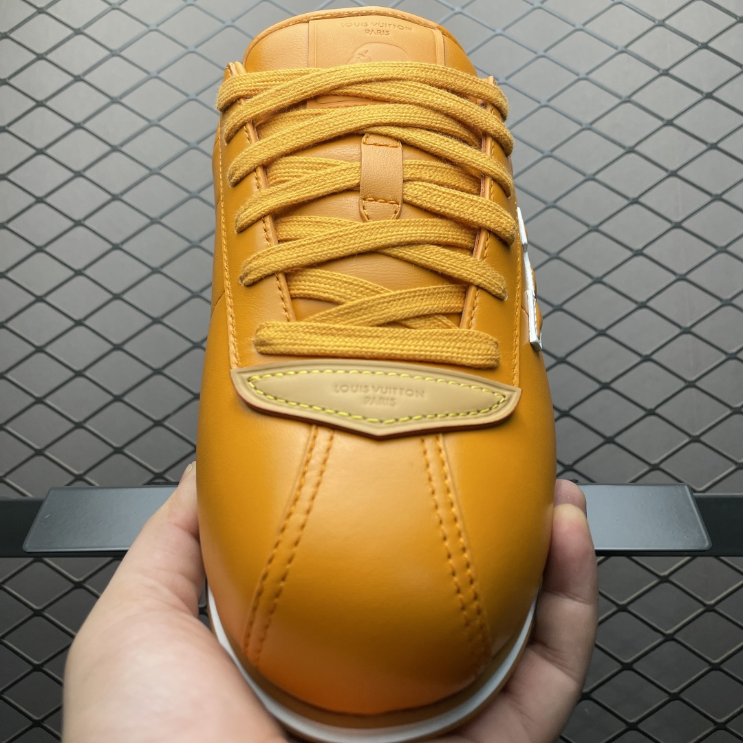 图片[9]-M版纯原 Nigo x Louis Vuitton 路易威登 LV Buttersoft 阿甘鞋 低帮休闲面包鞋 全新订单 高端零售外贸充正专供 原版购入开发 全鞋羊皮 牛皮鞋面 ZP级全套包装 完美楦型 正确卡色 大底TPU 质感媲美原版 细节与原版一致 请注意区分市面通货材 尺码：35 36 37 38 39 40 41 42 43 44 45 46 偏大一码-选品中心