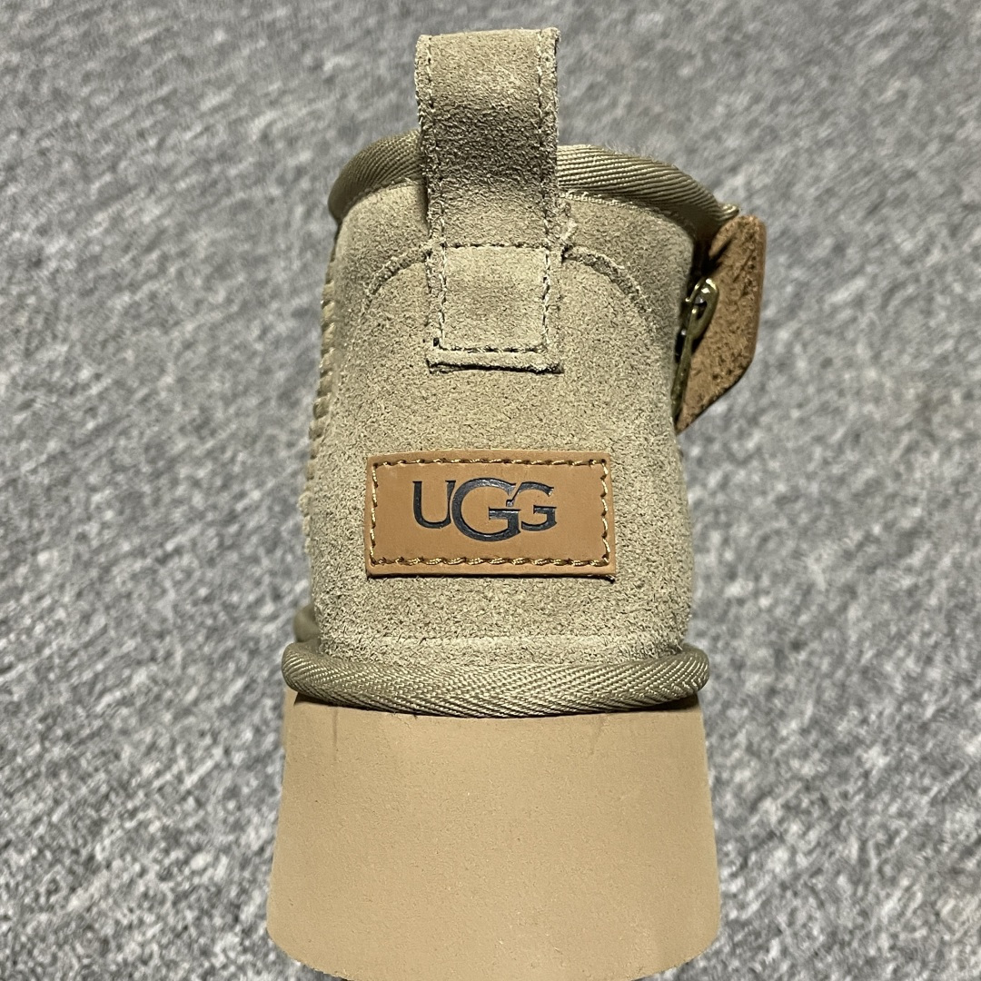 图片[9]-网红爆款 平台外贸专供 UGG 厚底雪地靴 1178014 外贸平台充Z 高端零售专供品质 十年品牌制鞋代工厂生产线出品 注重每一处细节 隆丰A级真羊皮毛一体 完全遵循ZP工艺流程打造 尺码：35 36 37 38 39 40-选品中心