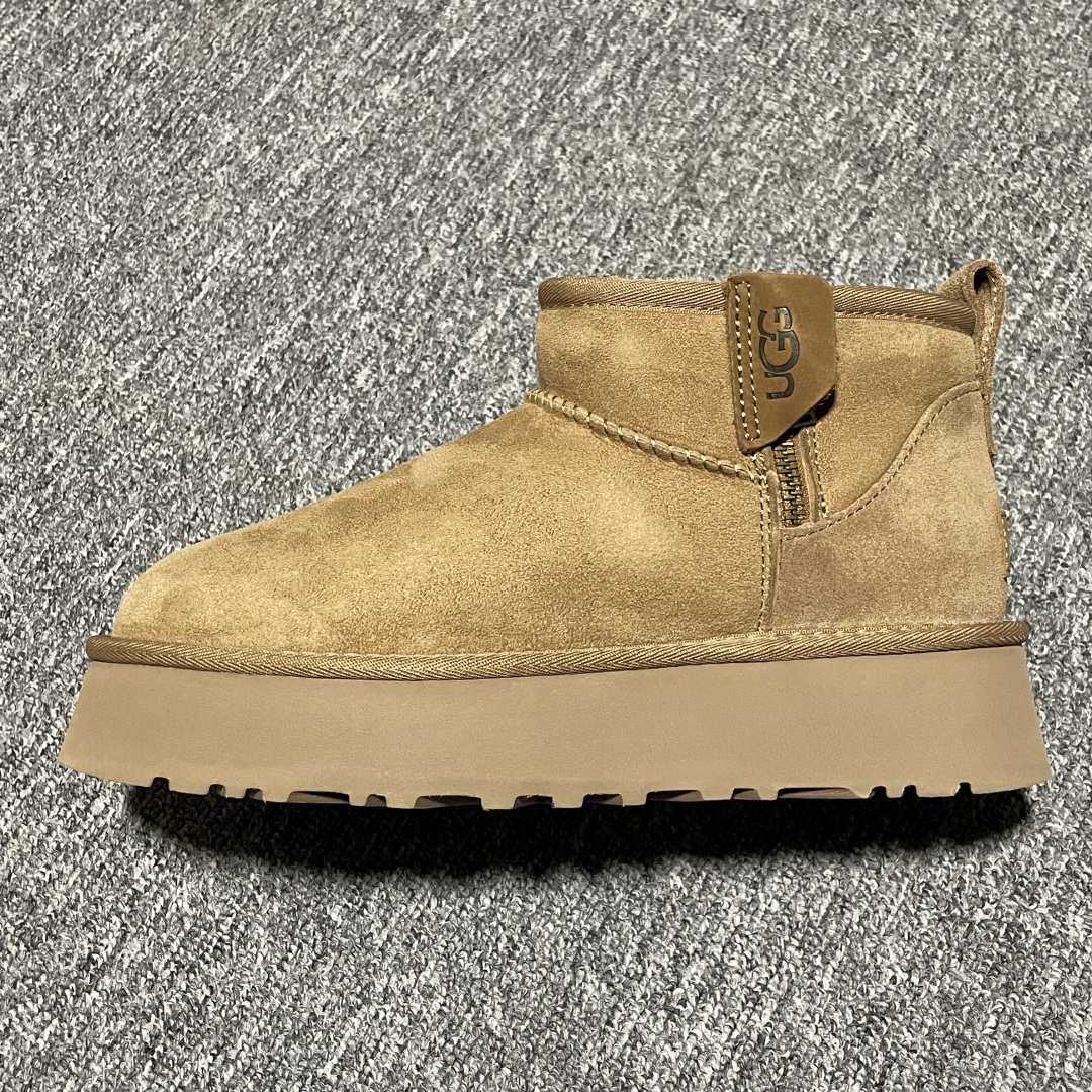 图片[2]-网红爆款 平台外贸专供 UGG 厚底雪地靴 1178014 外贸平台充Z 高端零售专供品质 十年品牌制鞋代工厂生产线出品 注重每一处细节 隆丰A级真羊皮毛一体 完全遵循ZP工艺流程打造 尺码：35 36 37 38 39 40-选品中心