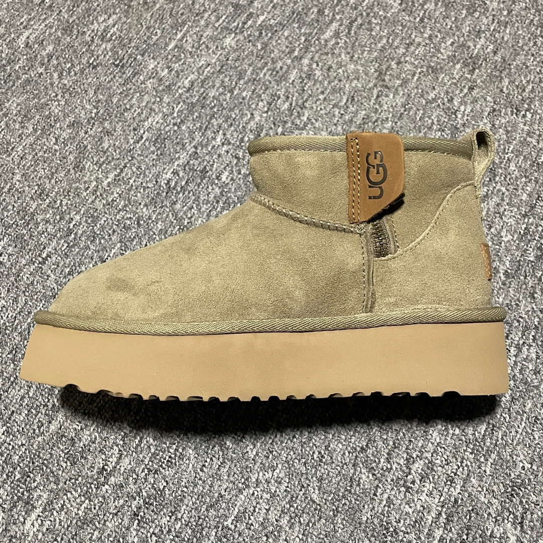 图片[2]-网红爆款 平台外贸专供 UGG 厚底雪地靴 1178014 外贸平台充Z 高端零售专供品质 十年品牌制鞋代工厂生产线出品 注重每一处细节 隆丰A级真羊皮毛一体 完全遵循ZP工艺流程打造 尺码：35 36 37 38 39 40-选品中心