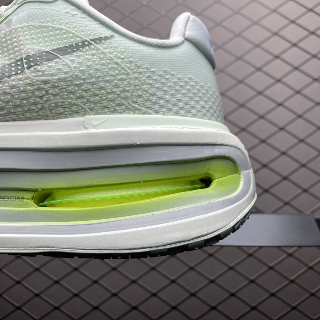 图片[4]-NK Vomero Premium 网面透气跑步鞋 HQ2050-300 全新升级版本出货 尺码：36 36.5 37.5 38 38.5 39 40 40.5 41 42 42.5 43 44 44.5 45 46-选品中心