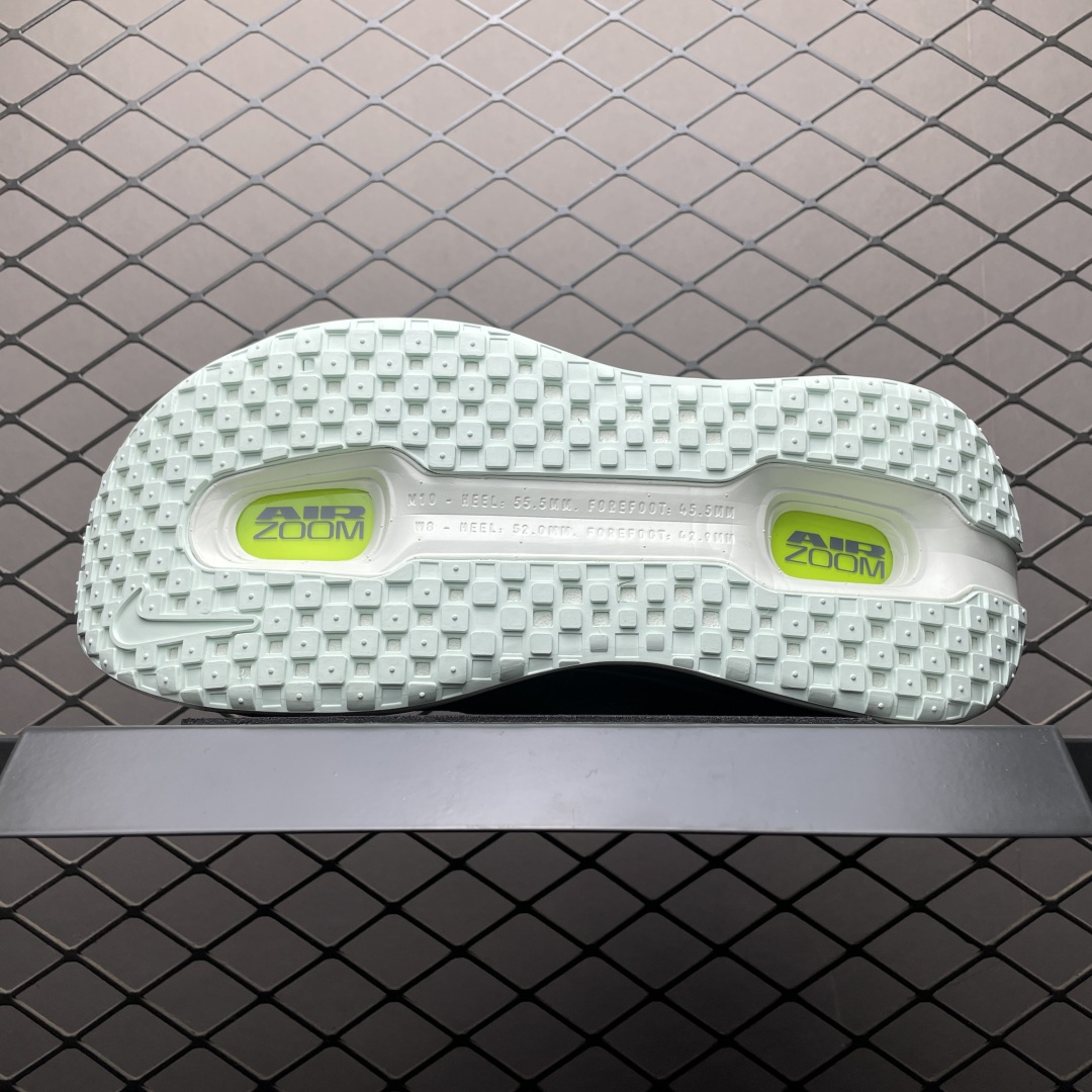 图片[5]-NK Vomero Premium 网面透气跑步鞋 HQ2050-300 全新升级版本出货 尺码：36 36.5 37.5 38 38.5 39 40 40.5 41 42 42.5 43 44 44.5 45 46-选品中心