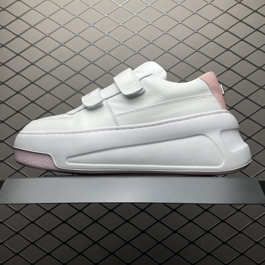 海淘专供版 Acne Studios 魔术贴 低帮休闲小白鞋 欧阳娜娜 赵露思 宋佳 杨超越 宋佳同款 高端零售 外贸充正专供 原版购入开发 正确奶香大底 正确全鞋身采用进口头层皮 请注意区分市面通货材 尺码：35 36 37 38 39 40-选品中心