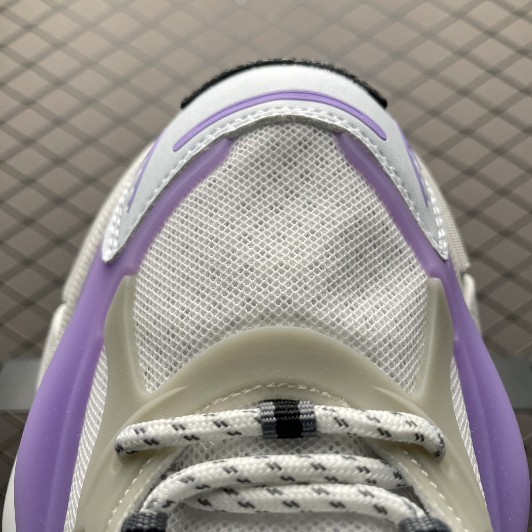 图片[7]-外贸爆款 Pharrell x AD Adistar Jellyfish 联名款低帮复古风老爹鞋 JP9272 未来科技感十足 以3D风格焕新演绎标志性三条纹 为造型添上点睛之笔 金属质感视觉效果TPU自带哑光反射 非常的细节 最大的亮点无疑是鞋屁股 大块的tpu包裹 让增高的大底不再突兀 更显腿长脚细 尺码：36 36.5 37 38 38.5 39 40 40.5 41 42 42.5 43 44 44.5 45 46 47-选品中心