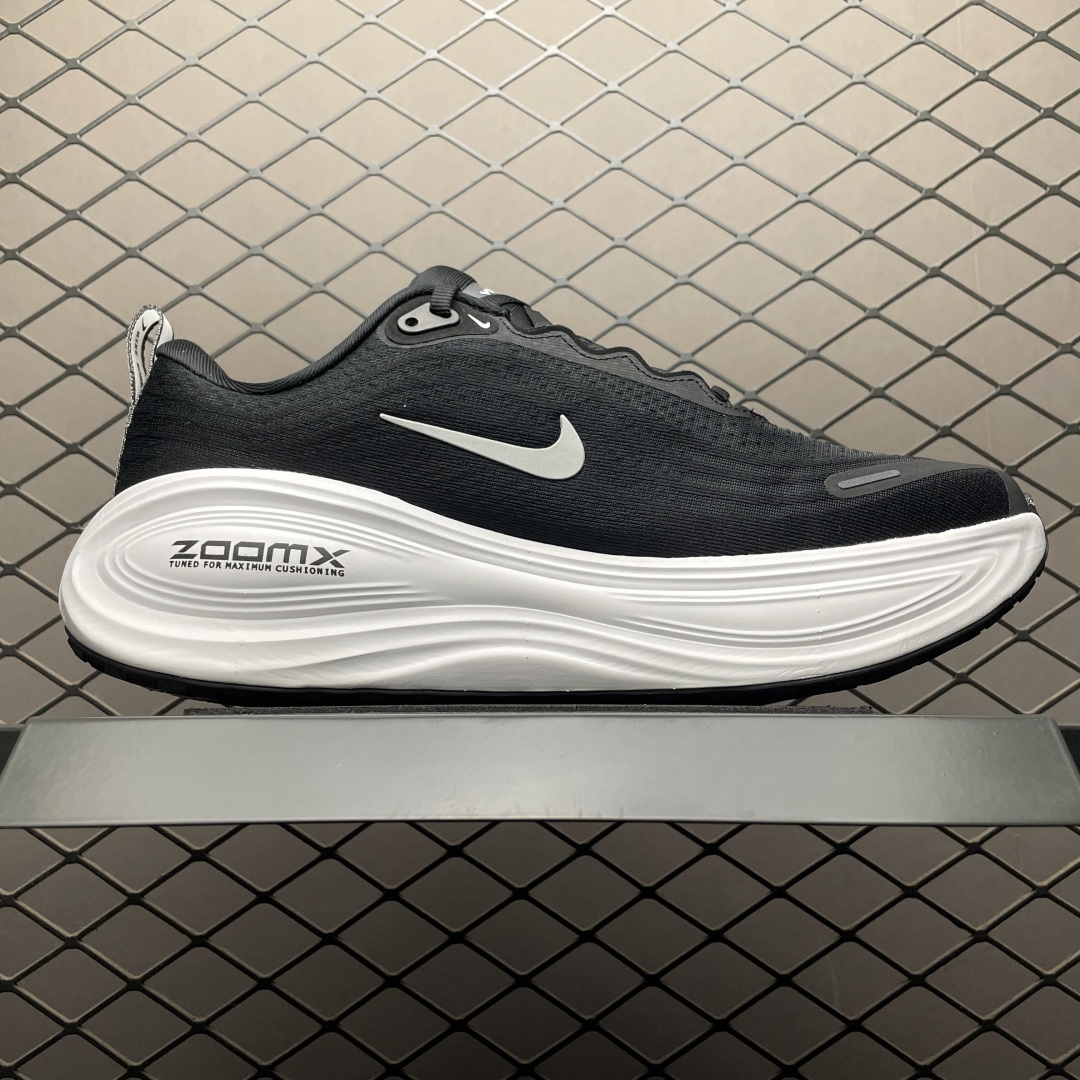 图片[3]-纯原版 NK Vomero Plus 网面透气跑步鞋 HV8150-002 原厂竖纹垫脚纸 鞋盒钢印 鞋外标内置RFID芯片 区别其他版本 超临界发泡大底 更为Q弹 尺码：39 40 40.5 41 42 42.5 43 44 44.5 45 46-选品中心