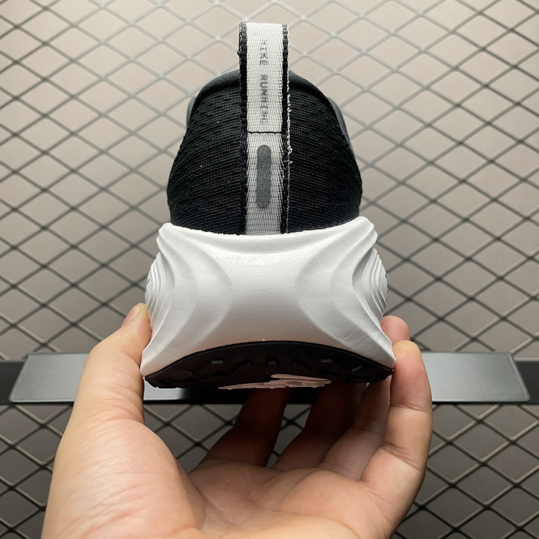 图片[2]-纯原版 NK Vomero Plus 网面透气跑步鞋 HV8150-002 原厂竖纹垫脚纸 鞋盒钢印 鞋外标内置RFID芯片 区别其他版本 超临界发泡大底 更为Q弹 尺码：39 40 40.5 41 42 42.5 43 44 44.5 45 46-选品中心