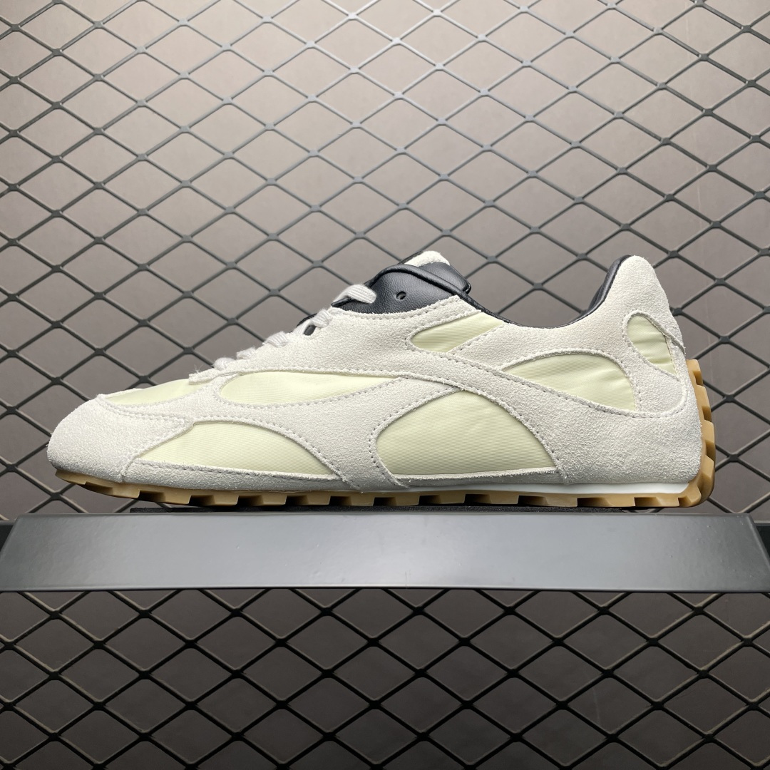 BOTTEGA VENETA BV 葆蝶家 Orbit Flash 低帮休闲鞋 外贸大厂出品 尺码：36