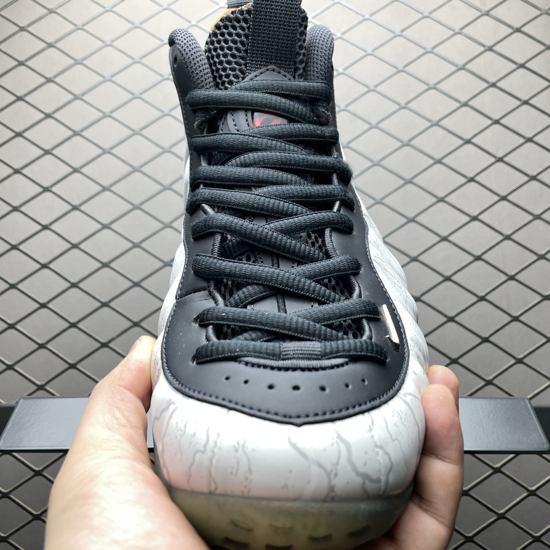 TEKKEN 8 x NK Foamposite One Premium 