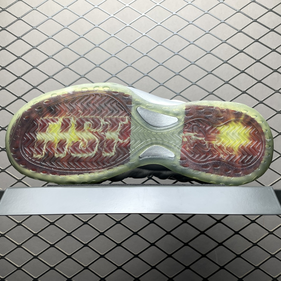 TEKKEN 8 x NK Foamposite One Premium 