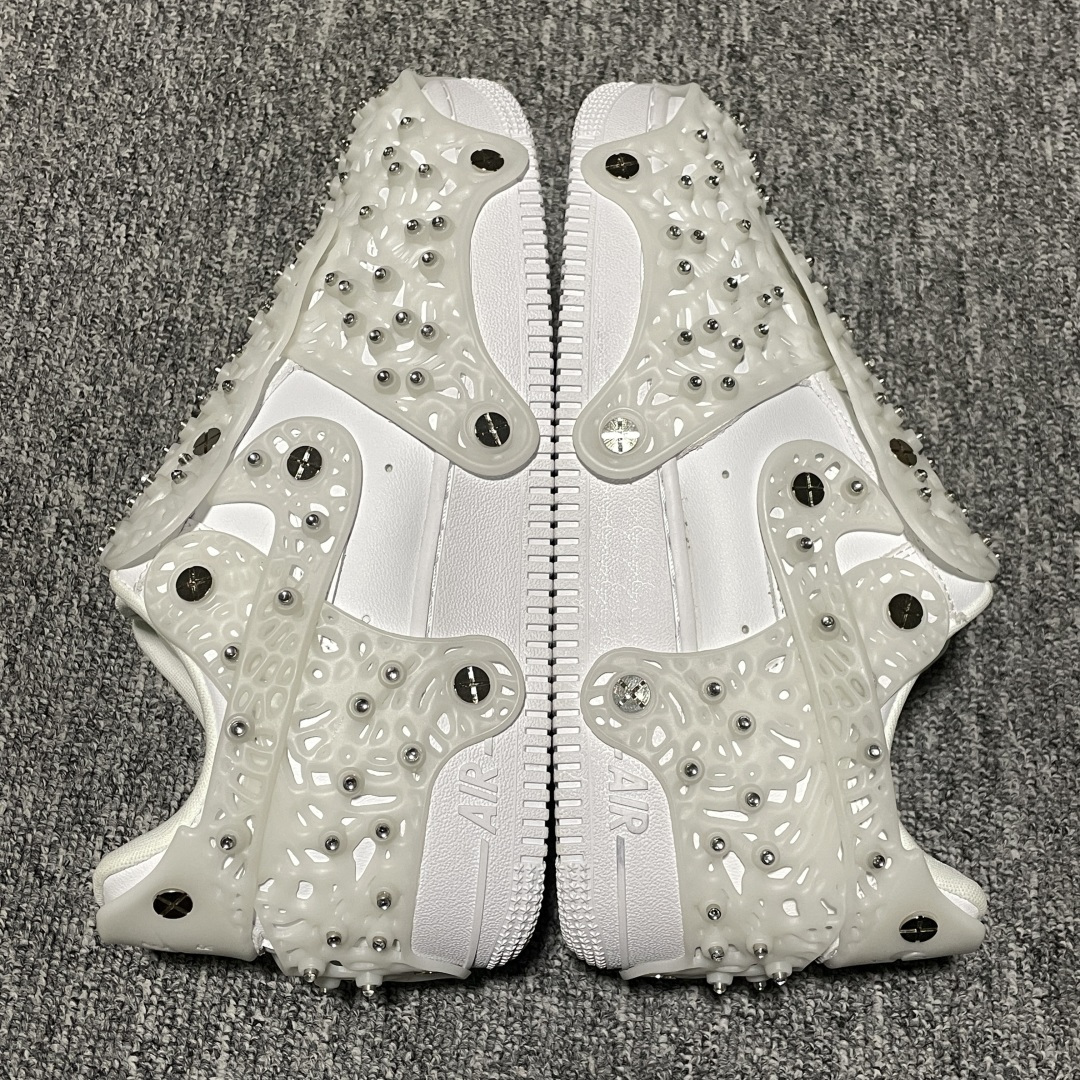 Swarovski 施华洛世奇 x NK Air Force 1 联名款空军一号低帮休闲板鞋 CV766