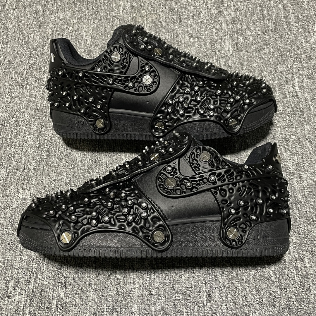 Swarovski 施华洛世奇 x NK Air Force 1 联名款空军一号低帮休闲板鞋 CV766