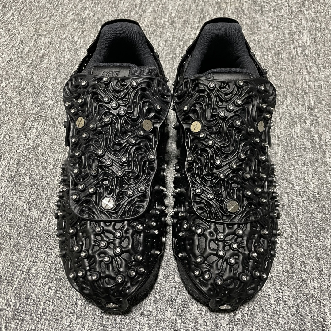 Swarovski 施华洛世奇 x NK Air Force 1 联名款空军一号低帮休闲板鞋 CV766