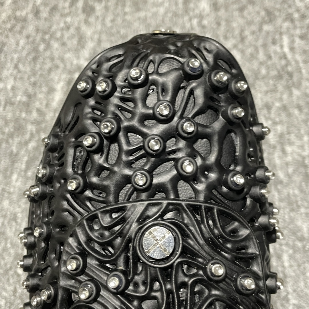 Swarovski 施华洛世奇 x NK Air Force 1 联名款空军一号低帮休闲板鞋 CV766