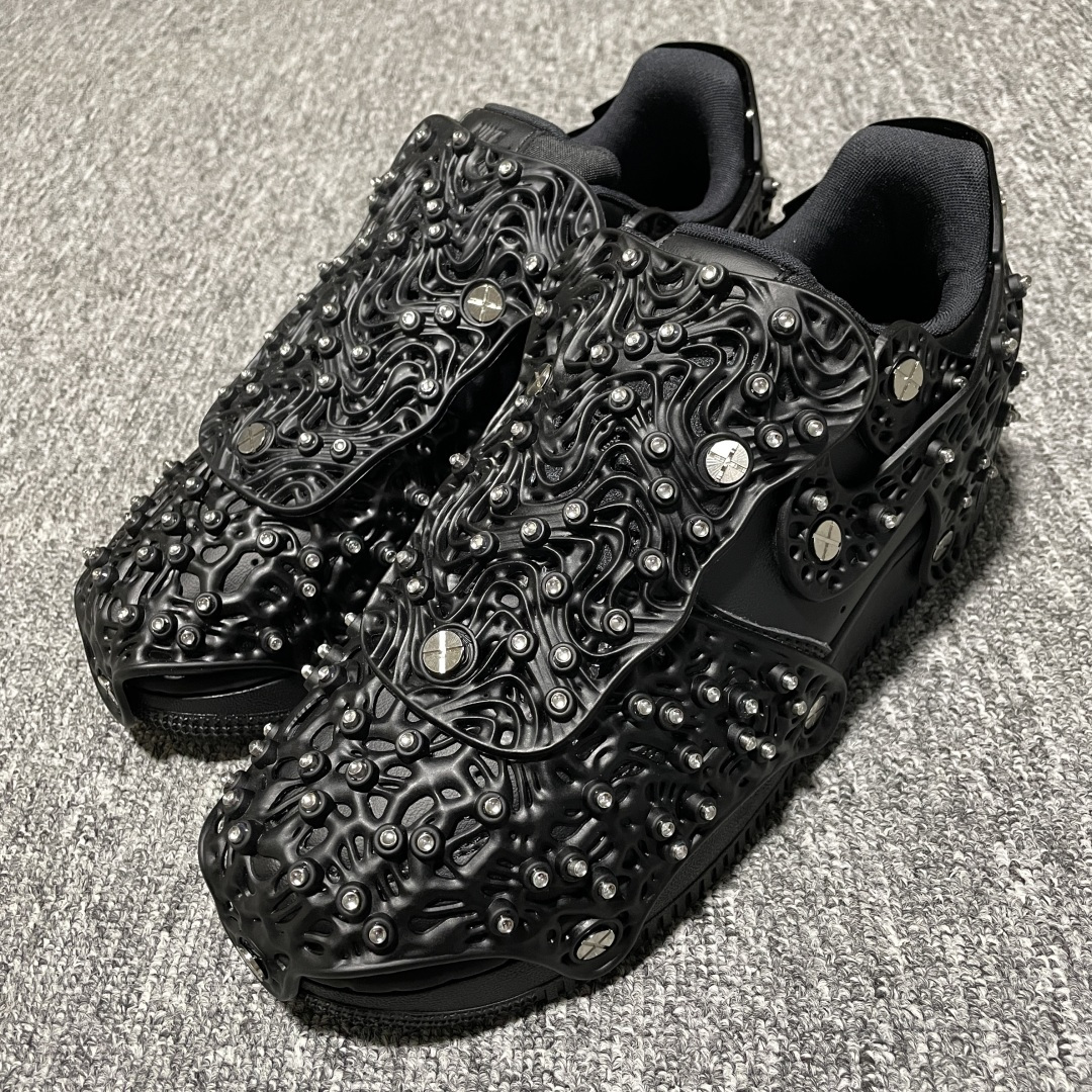Swarovski 施华洛世奇 x NK Air Force 1 联名款空军一号低帮休闲板鞋 CV766