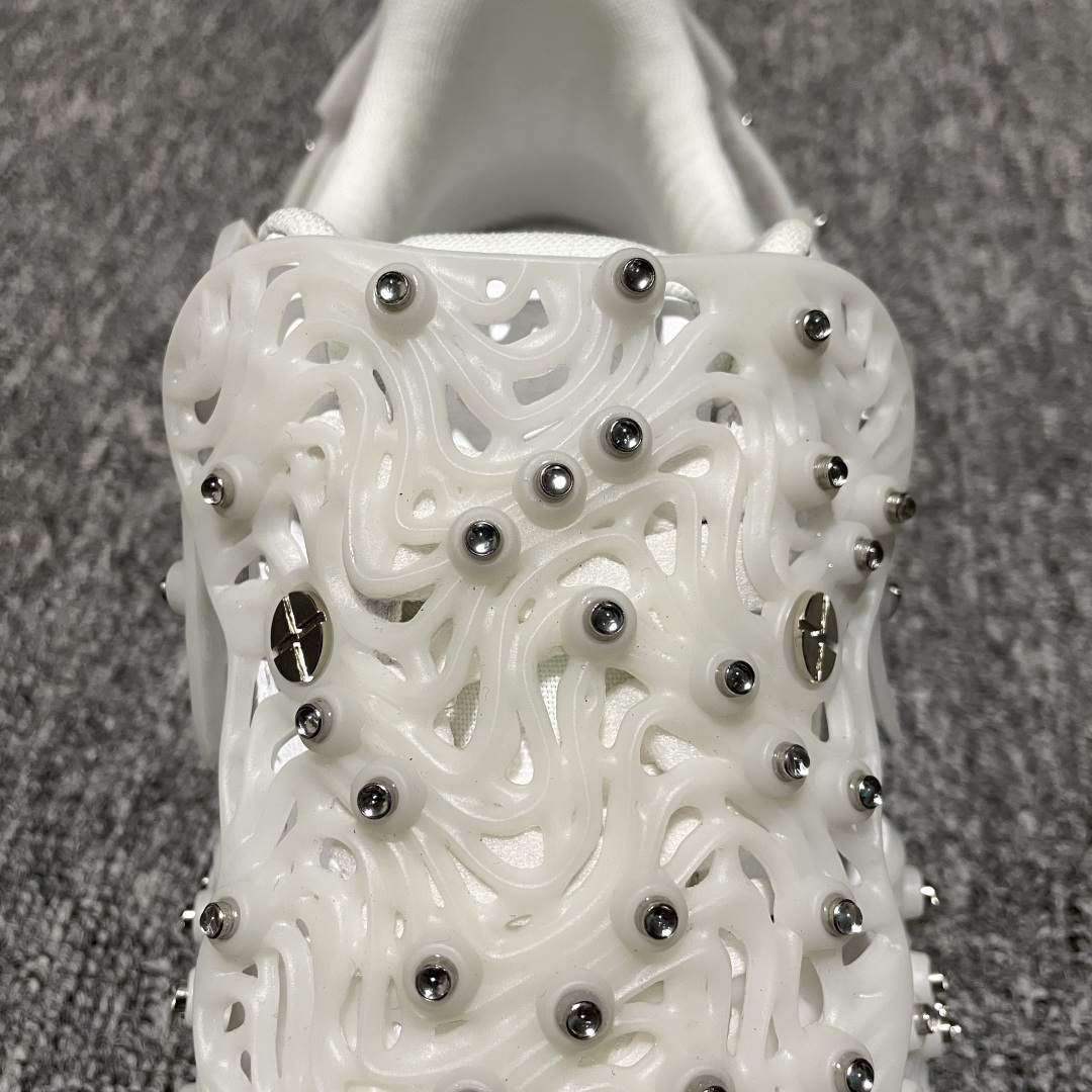 Swarovski 施华洛世奇 x NK Air Force 1 联名款空军一号低帮休闲板鞋 CV766