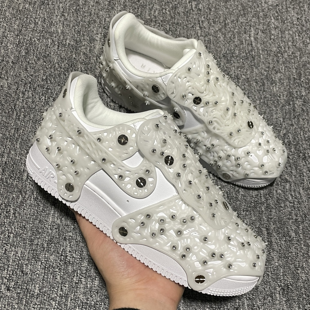 Swarovski 施华洛世奇 x NK Air Force 1 联名款空军一号低帮休闲板鞋 CV766