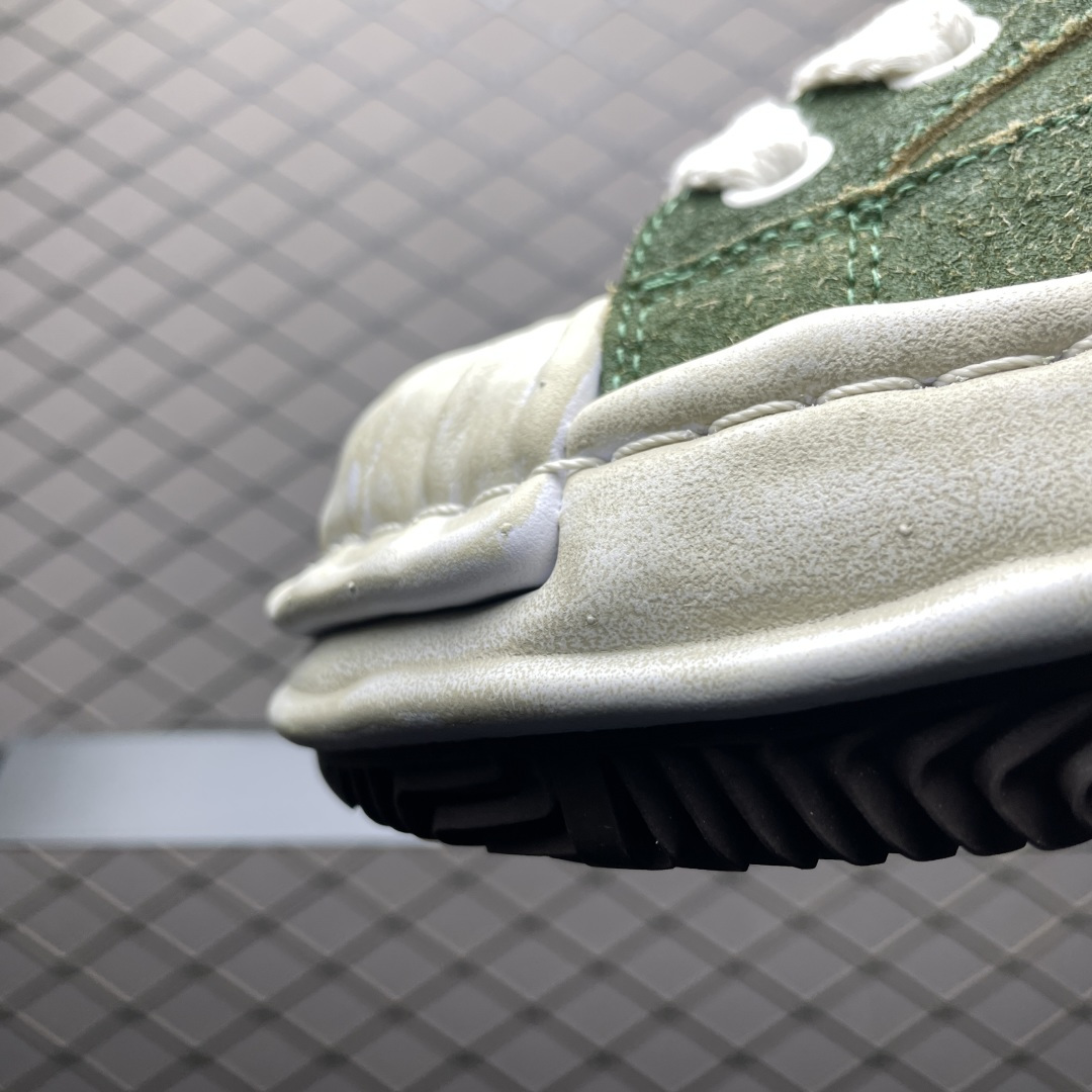 日本概念时装设计师･三原康裕 MIHARA YASUHIRO 变形溶解鞋 全新开发双模一次发泡点位气孔E