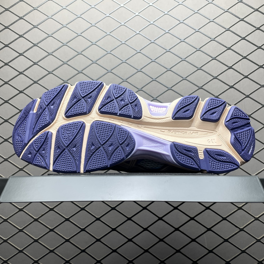 Asics Gel-Cumulus 16 亚瑟士 网面低帮休闲运动鞋 1203A763-020 采用双层