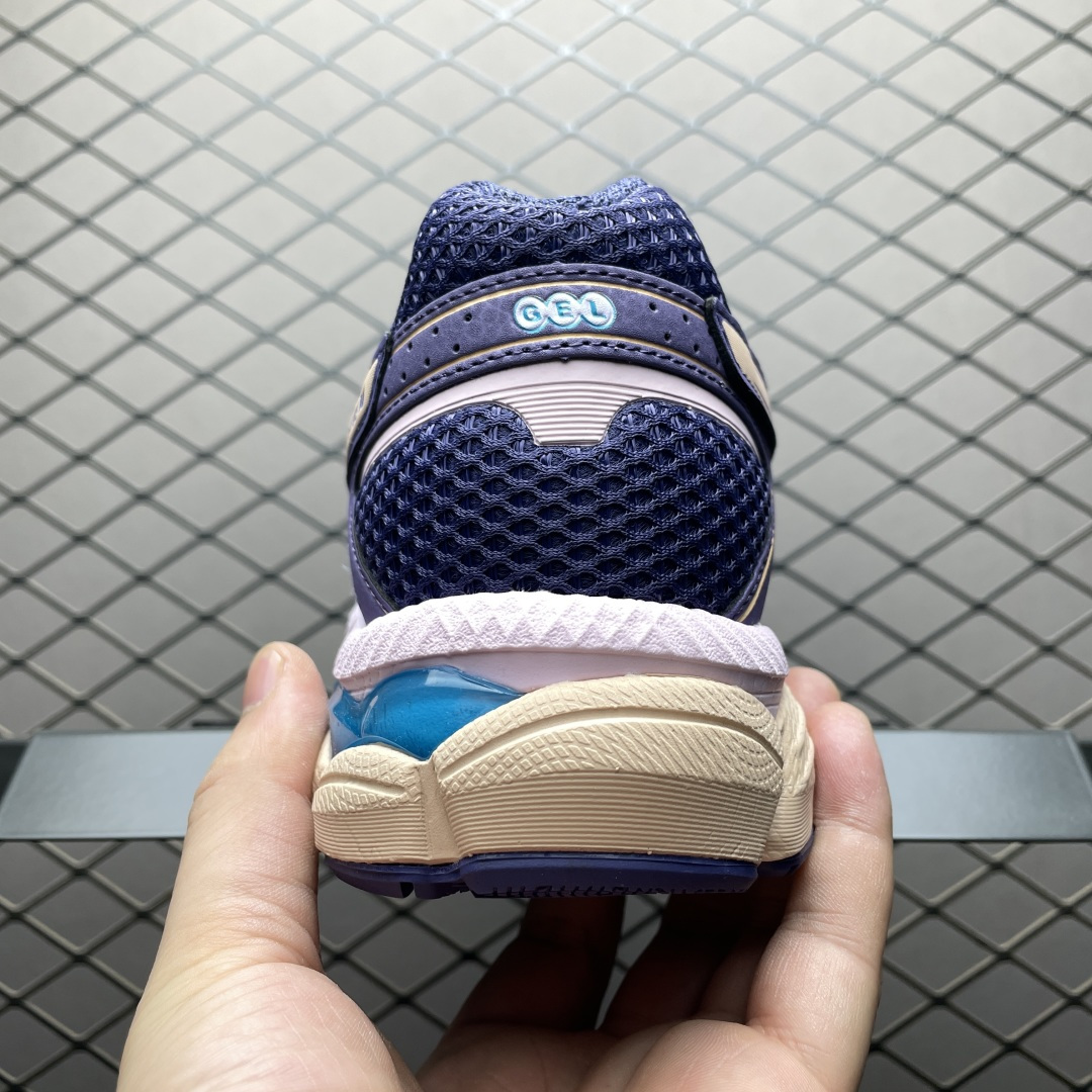 Asics Gel-Cumulus 16 亚瑟士 网面低帮休闲运动鞋 1203A763-020 采用双层