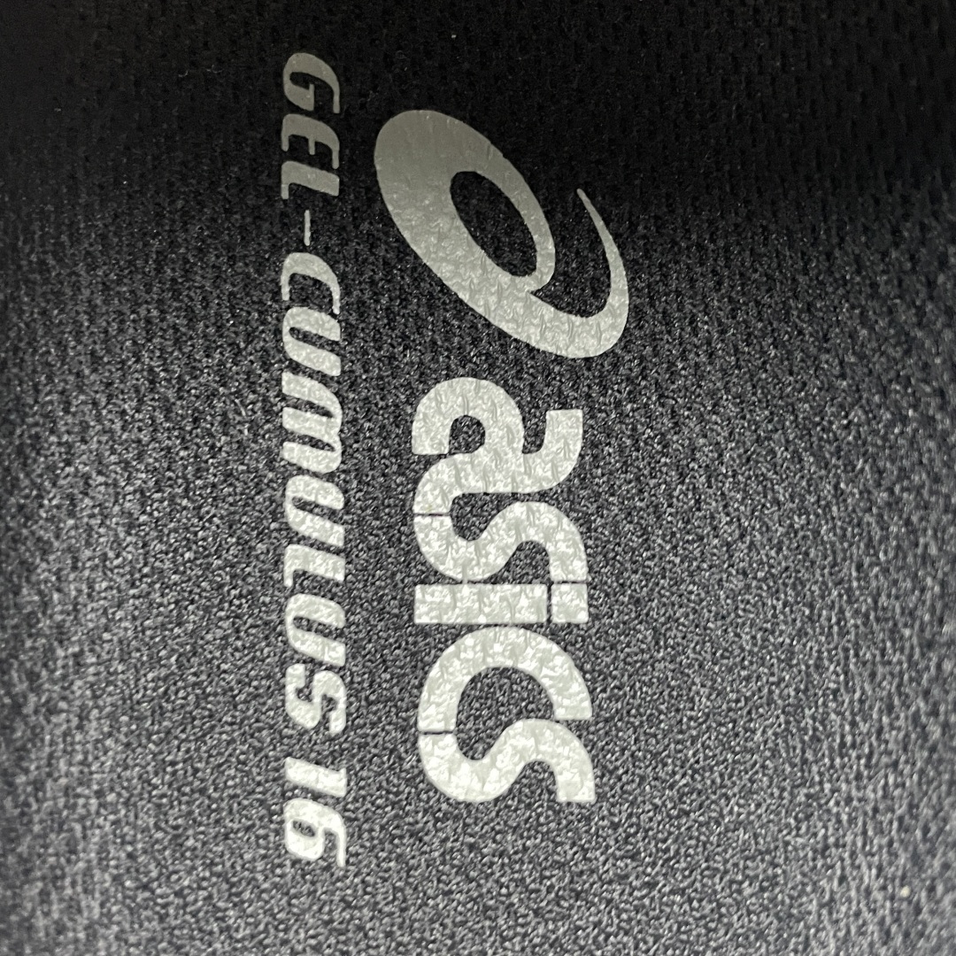 Asics Gel-Cumulus 16 亚瑟士 网面低帮休闲运动鞋 1203A733-101 采用双层