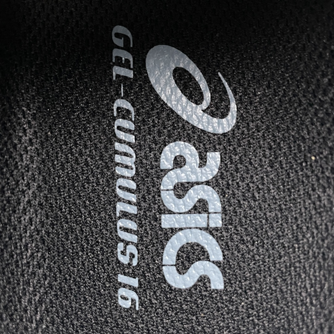Asics Gel-Cumulus 16 亚瑟士 网面低帮休闲运动鞋 1203A733-100 采用双层
