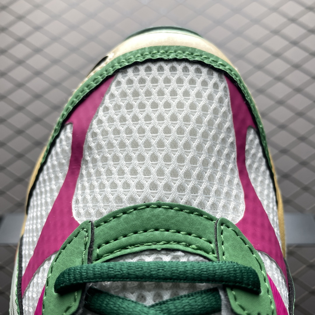 Asics Gel-Cumulus 16 亚瑟士 网面低帮休闲运动鞋 1203A763-100 采用双层