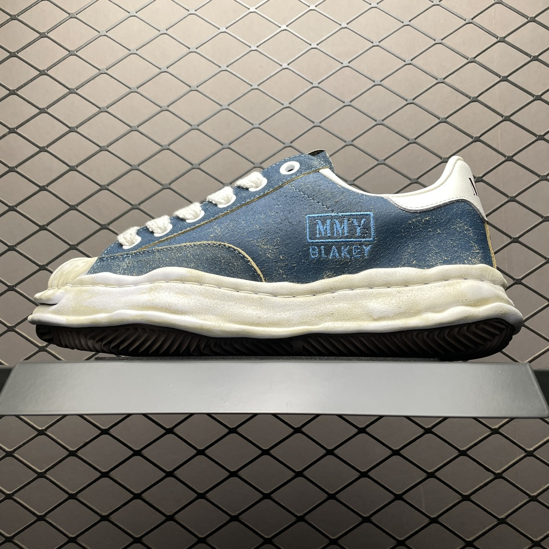 日本概念时装设计师･三原康裕 MIHARA YASUHIRO 变形溶解鞋 全新开发双模一次发泡点位气孔E