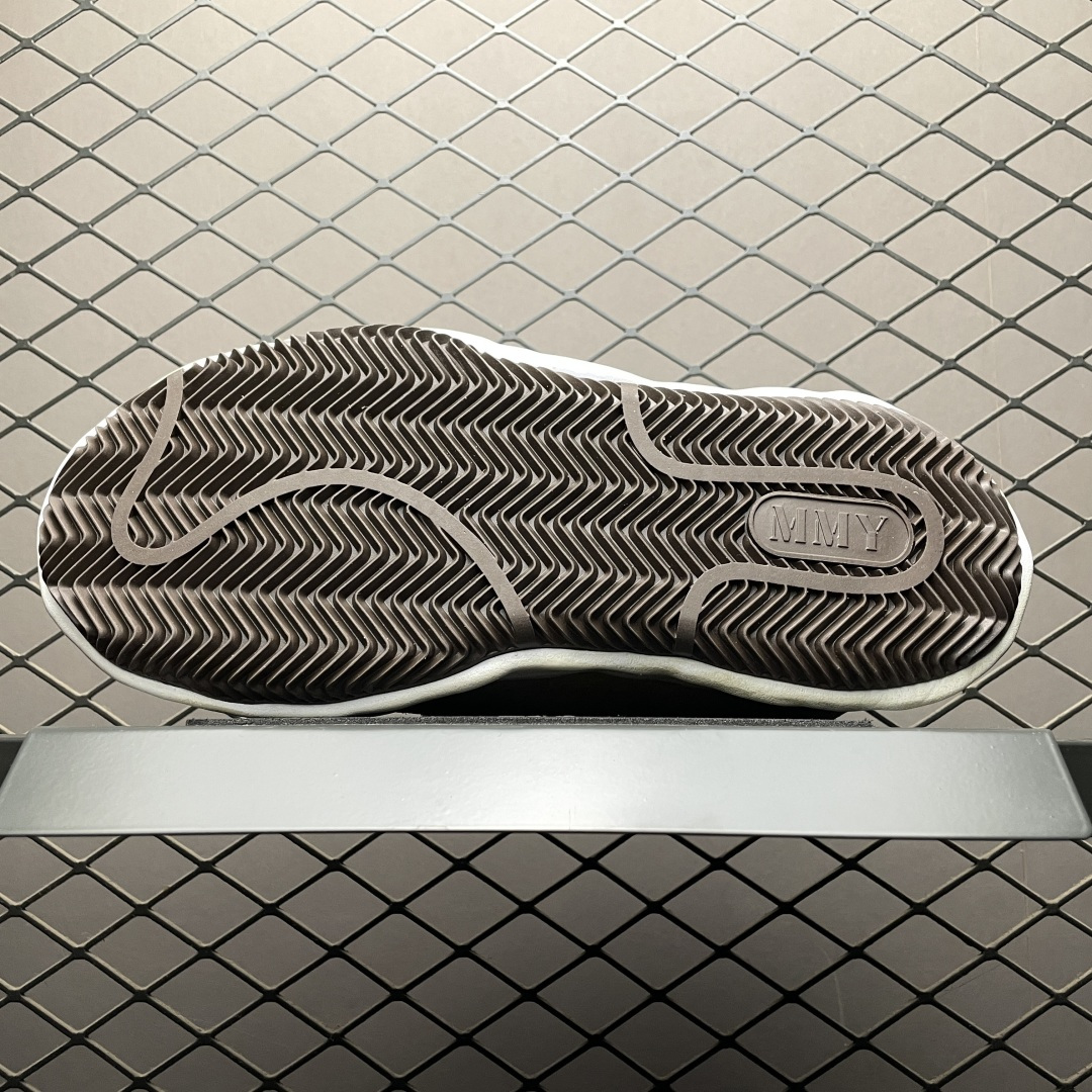 日本概念时装设计师･三原康裕 MIHARA YASUHIRO 变形溶解鞋 全新开发双模一次发泡点位气孔E