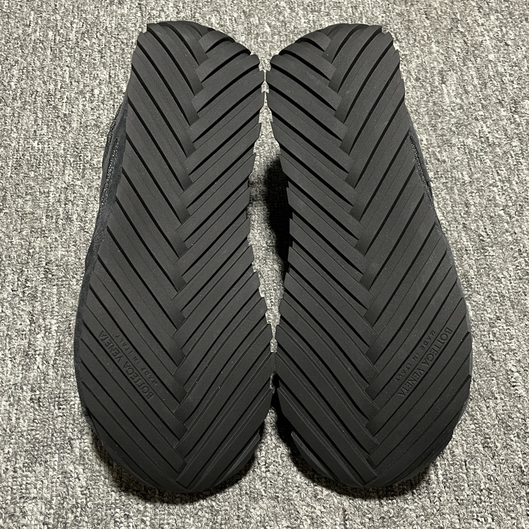 BOTTEGA VENETA BV 葆蝶家 Orbit Flash 低帮休闲运动鞋 V4JE14207 