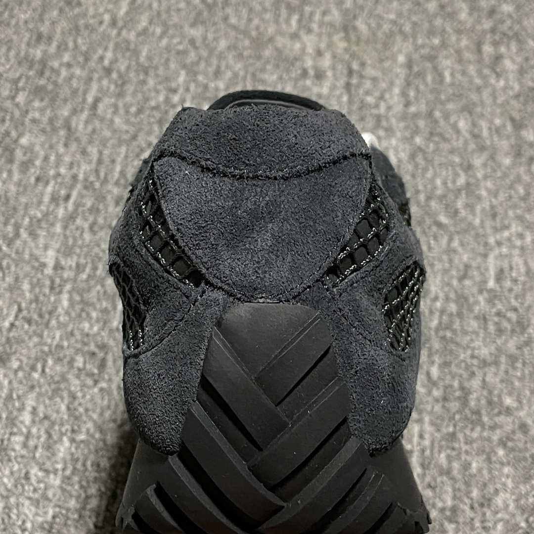 BOTTEGA VENETA BV 葆蝶家 Orbit Flash 低帮休闲运动鞋 V4JE14207 