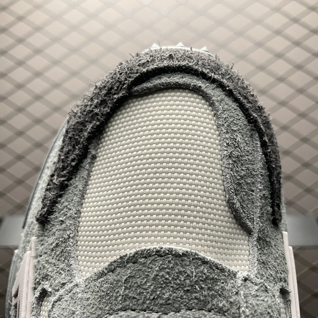 Off-White 低帮复古休闲鞋 采用高端的工艺盒，材质也各方面也是没有任何的对比性 尺码：36 37