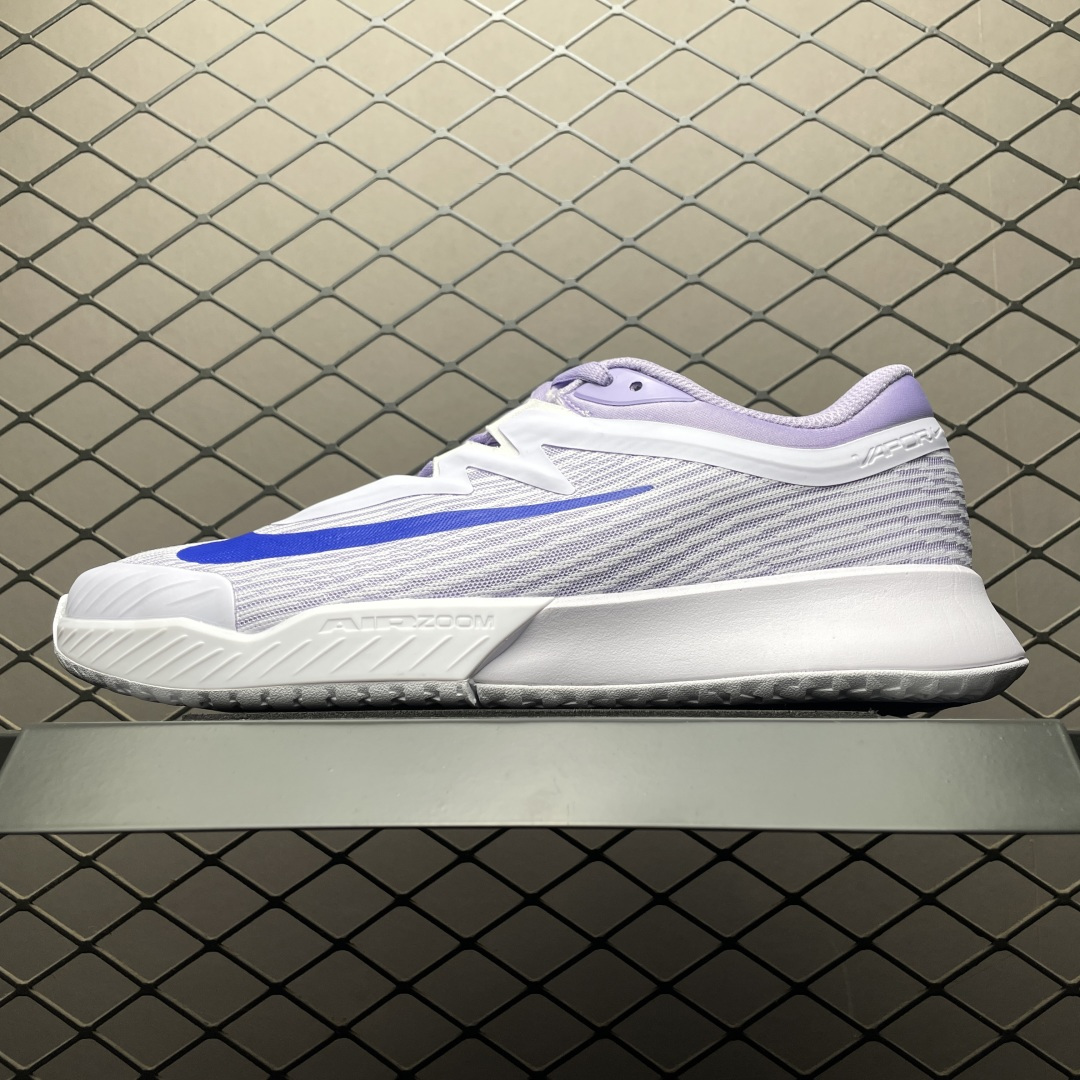 💰180  NK Air Zoom Vapor pro 3 HC 气垫运动鞋 FZ2158-500 尺码：36 36.5 37.5 38 38.5 39 40 40.5 41 42 42.5 43 44 44.5 45 46 47.5 编号：23TDEF131