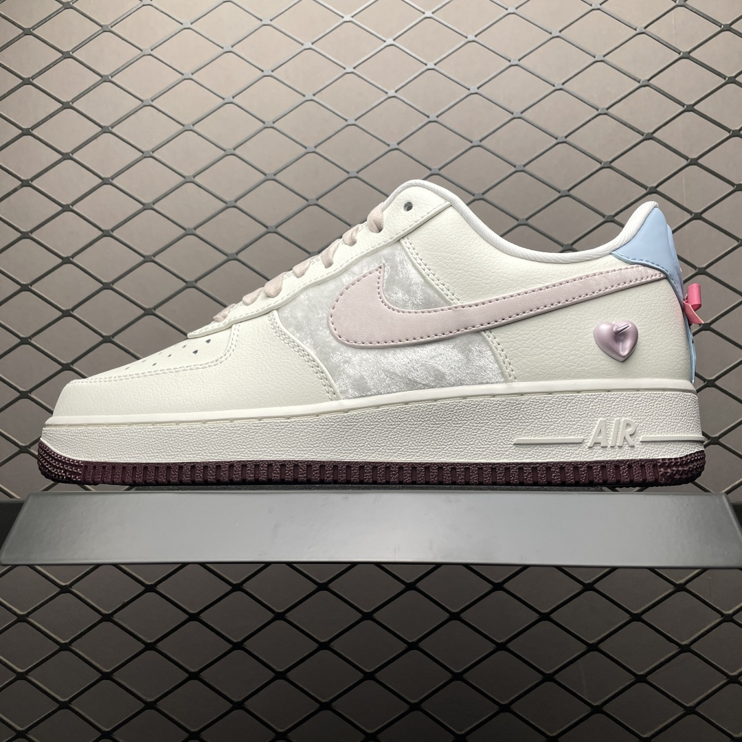 💰559 純原NK Air Force 1 Low " Valentine's Day " 情人節 空軍一號低幫休閒板鞋 IQ4937-161 原廠衝刀皮料切割乾淨 無任何毛邊 打造純正空軍 全掌內建蜂窩氣墊 原盒配件 原廠中底鋼印、拉幫