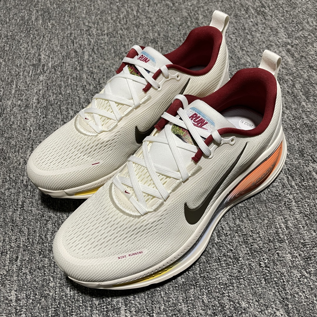 纯原版 NK Vomero 18 