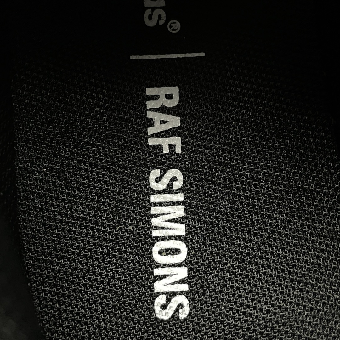 外贸爆款 RAF SIMONS x AD 阿迪 Response Trail 拉夫西蒙 联名款 先锋潮流