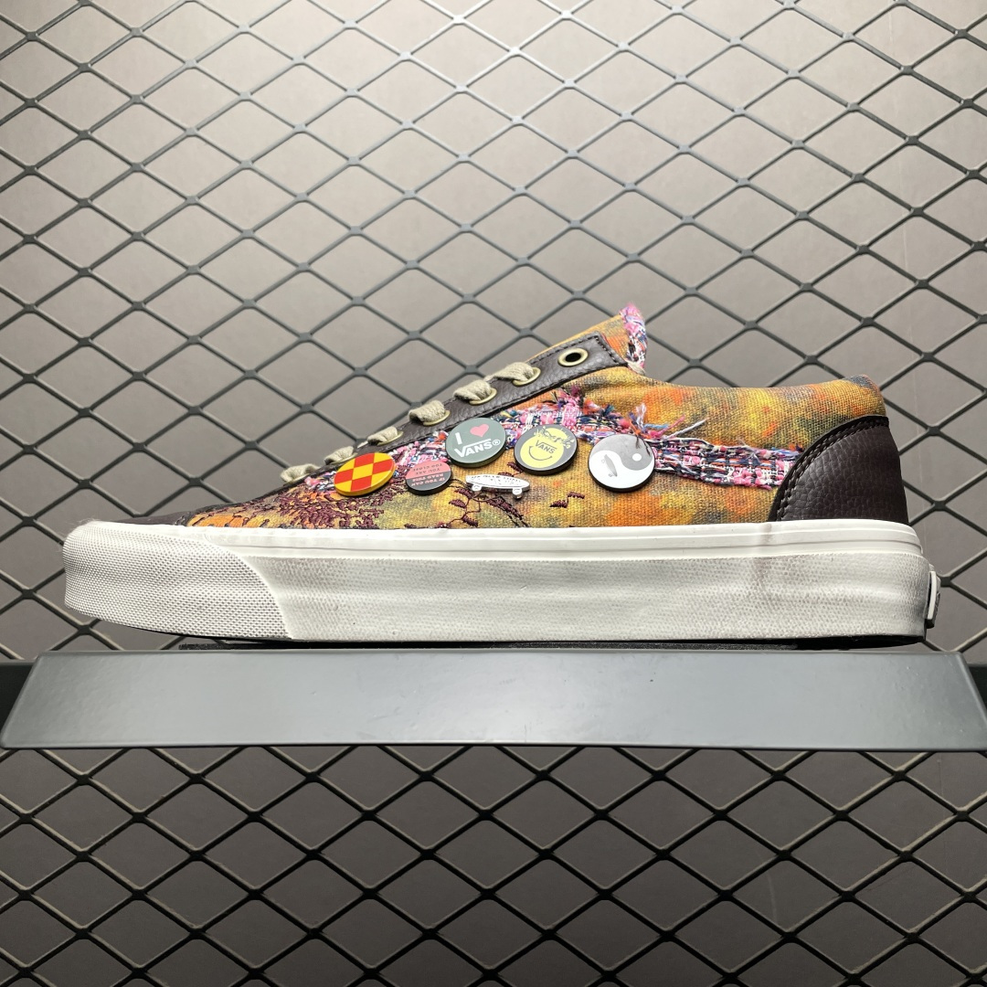 Vans 万斯 Old Skool 低帮休闲板鞋 尺码：35 36 36.5 37 38 38.5 39
