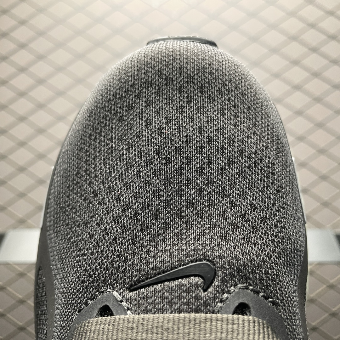 主纯原版 NK Air Zoom Structure 26 网面跑步鞋 HJ1102-200 原厂竖纹垫
