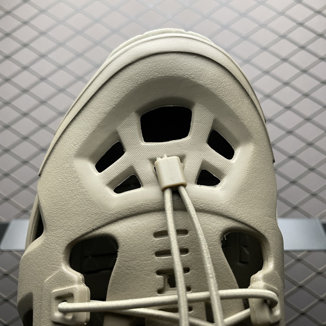 The North Face 北面 Reactive 舒适柔软 支撑回弹轻便 溯溪鞋 凉鞋 尺码：M7(
