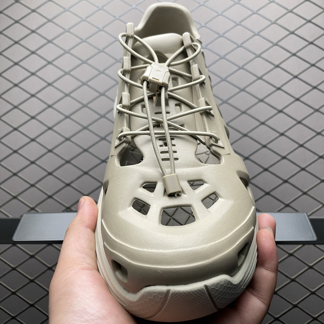 The North Face 北面 Reactive 舒适柔软 支撑回弹轻便 溯溪鞋 凉鞋 尺码：M7(