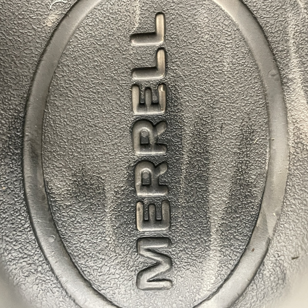 MERRELL 迈乐 Hydro Moc “毒液” BLOOM 洞洞鞋 溯溪鞋 凉鞋 尺码：M7(39-