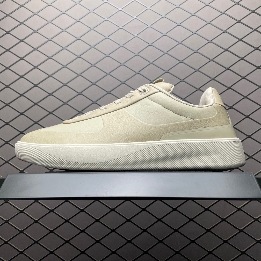 💰480 福利特價🔥     lululemon 露露樂蒙板鞋 開始特價 頭部大廠出品 米黃 尺碼：36-44 全碼有貨