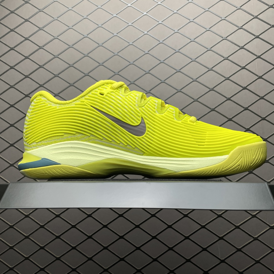 NK Zoom Vapor 12 低帮网球鞋 FV5552-400 尺码：36 36.5 37.5 38