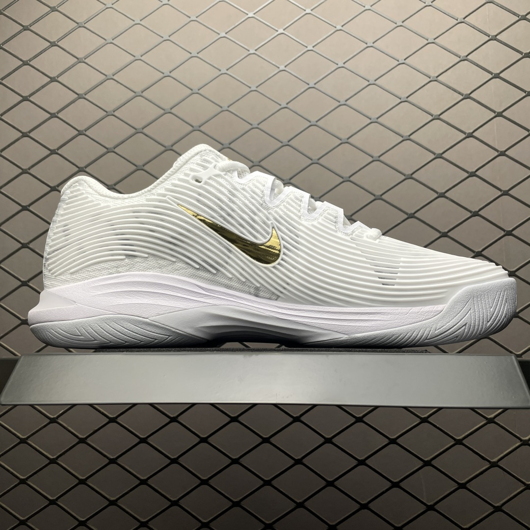 NK Zoom Vapor 12 低帮网球鞋 FV5552-100 尺码：36 36.5 37.5 38