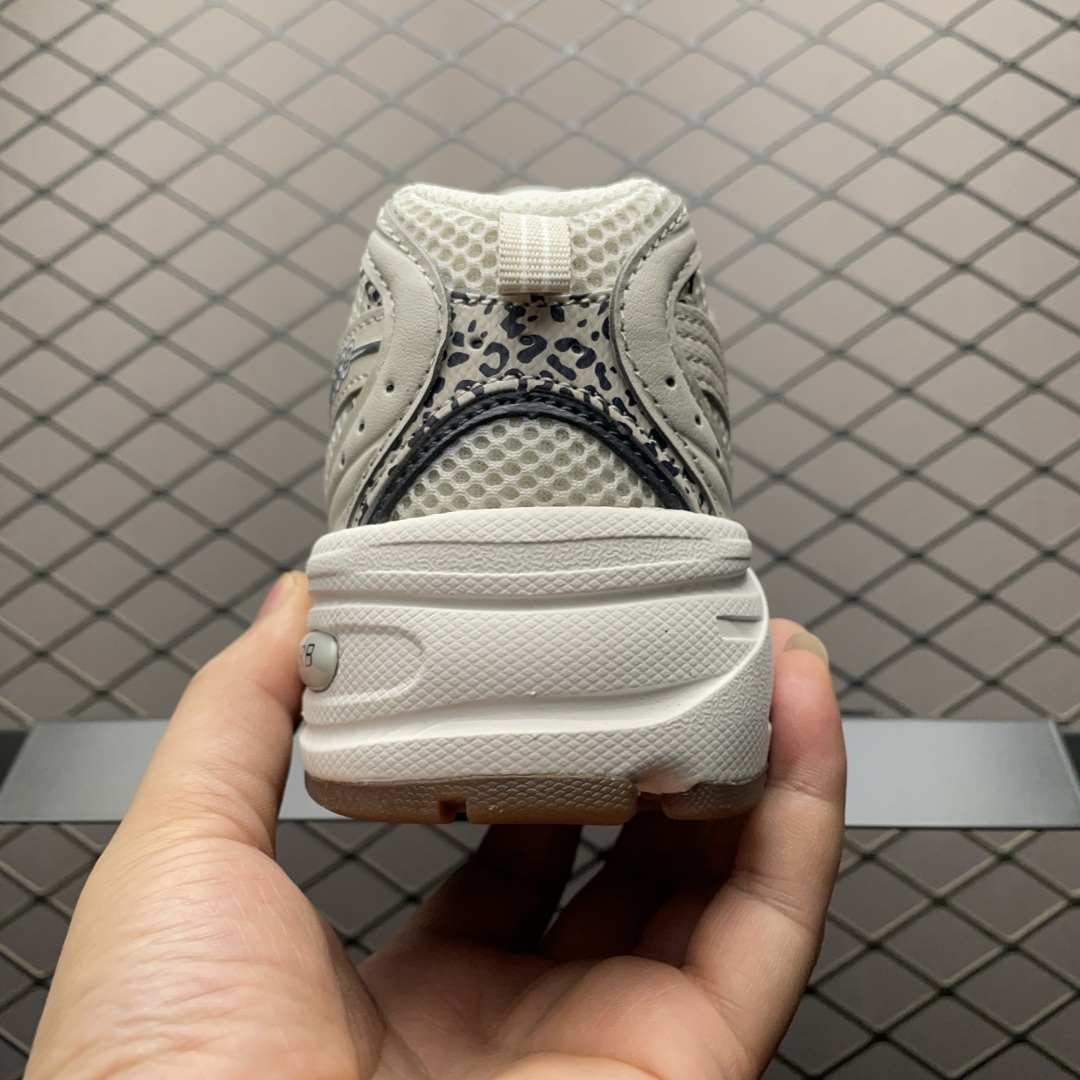 New Balance 新百伦 MR530AAM 复古休闲慢跑鞋 楦型材料做工全面提升 目前市售最高天花
