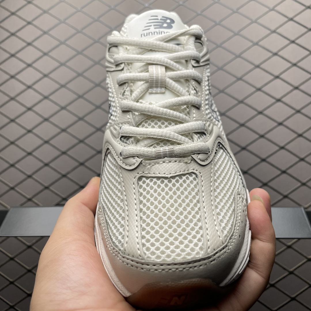 New Balance 新百伦 MR530AAM 复古休闲慢跑鞋 楦型材料做工全面提升 目前市售最高天花