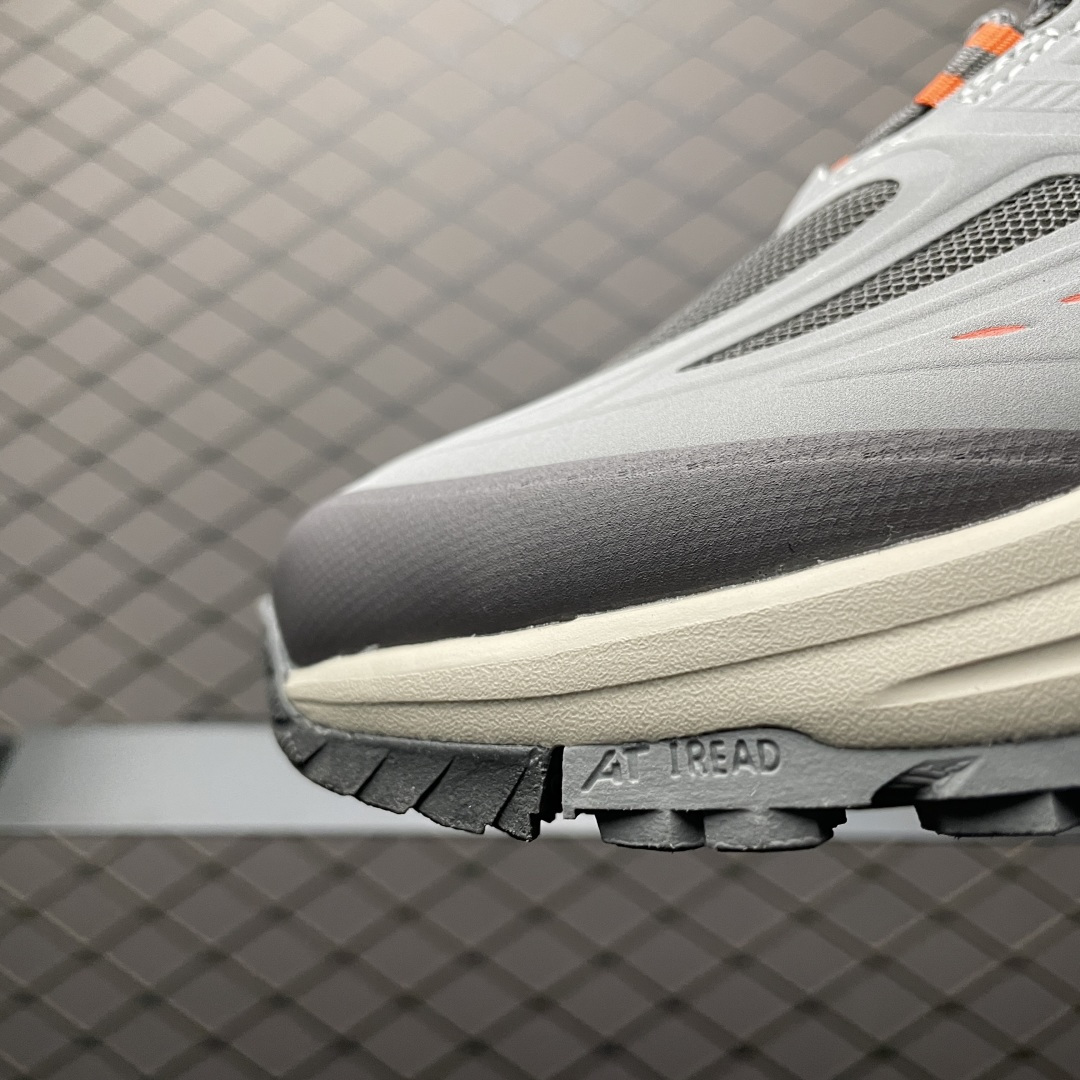 New Balance 新百伦 M4106G5 复古休闲慢跑鞋 尺码：36 37 37.5 38 38.