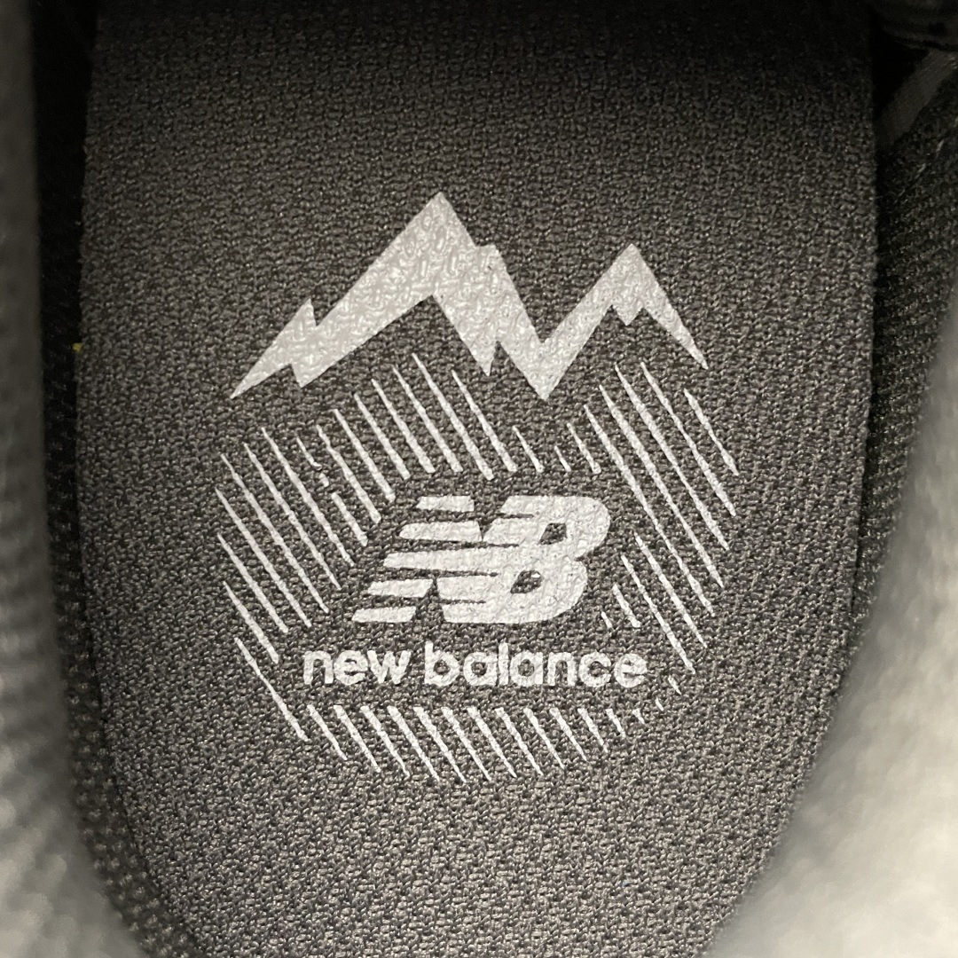 New Balance 新百伦 M4106G5 复古休闲慢跑鞋 尺码：36 37 37.5 38 38.