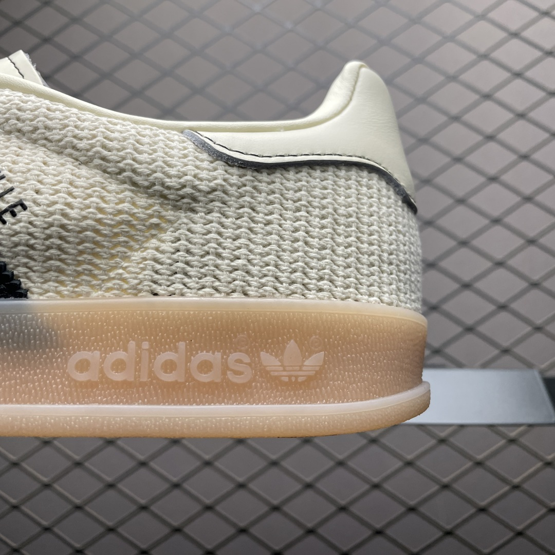 AD 阿迪 Gazelle Indoor 低帮网面休闲板鞋 JQ7086 尺码：35.5 36 36.5