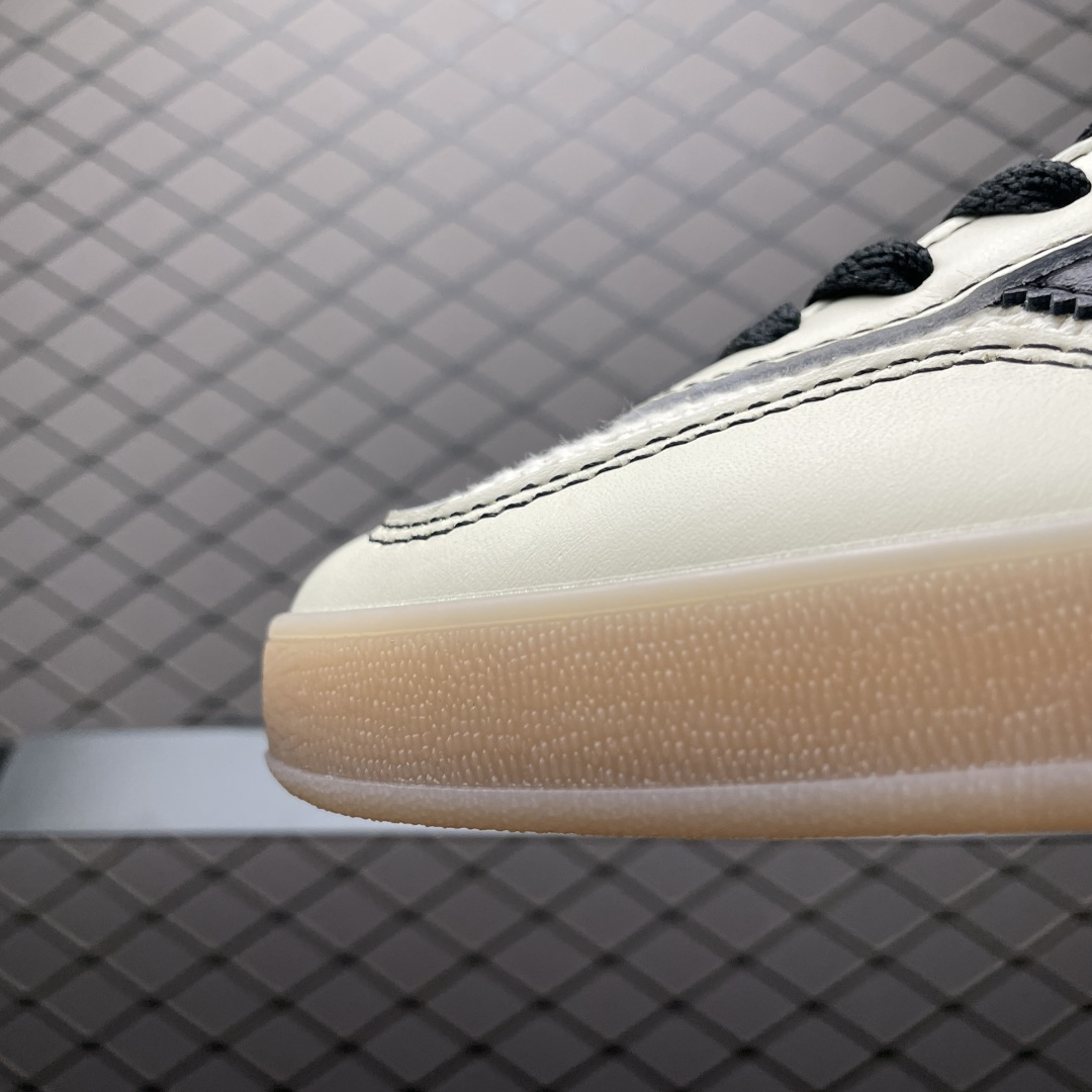 AD 阿迪 Gazelle Indoor 低帮网面休闲板鞋 JQ7086 尺码：35.5 36 36.5